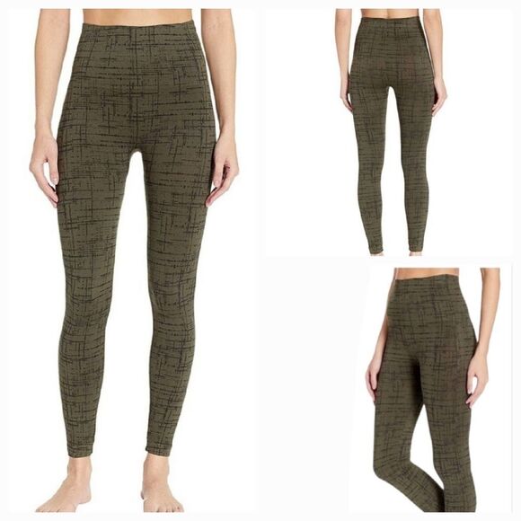 ☔️🔺️Spanx Olive & Black "Look at me Now" Seamless High Waist Pants Medium - Picture 1 of 8